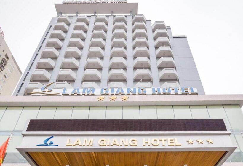 هتل Lam Giang