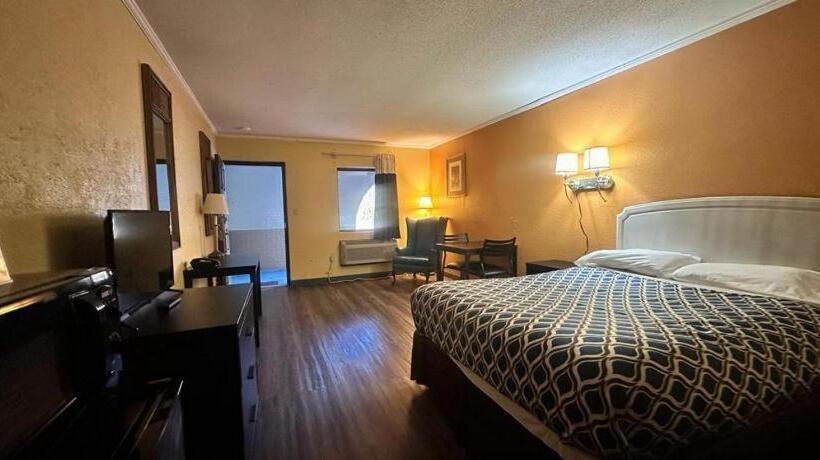 فندق Loyalty Inn Rockingham