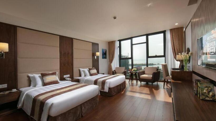 هتل Marina Ha Long