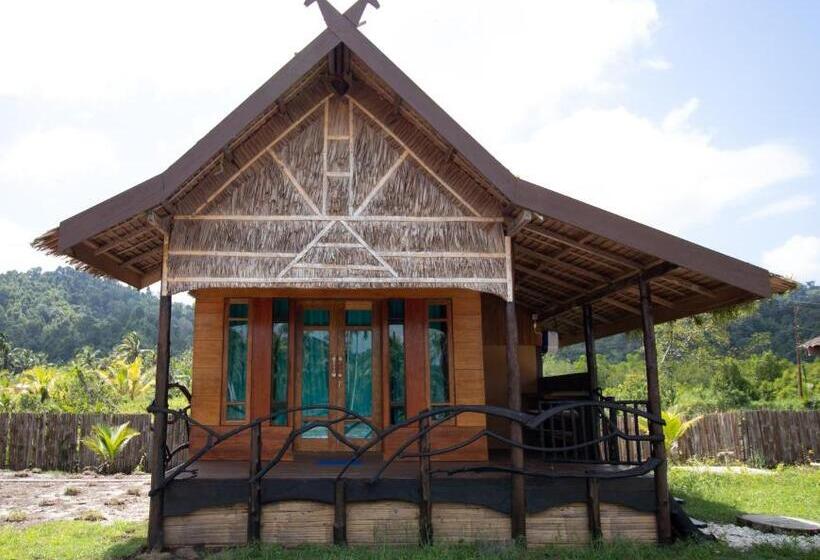 ホテル Novali Surf Retreat Mentawai