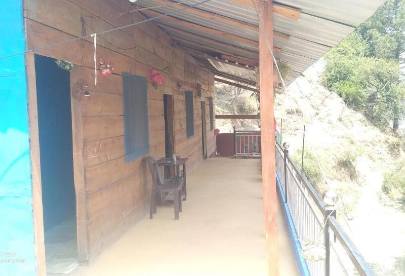 ホテル Om Som Home Stay Hill View Yamunotri Road