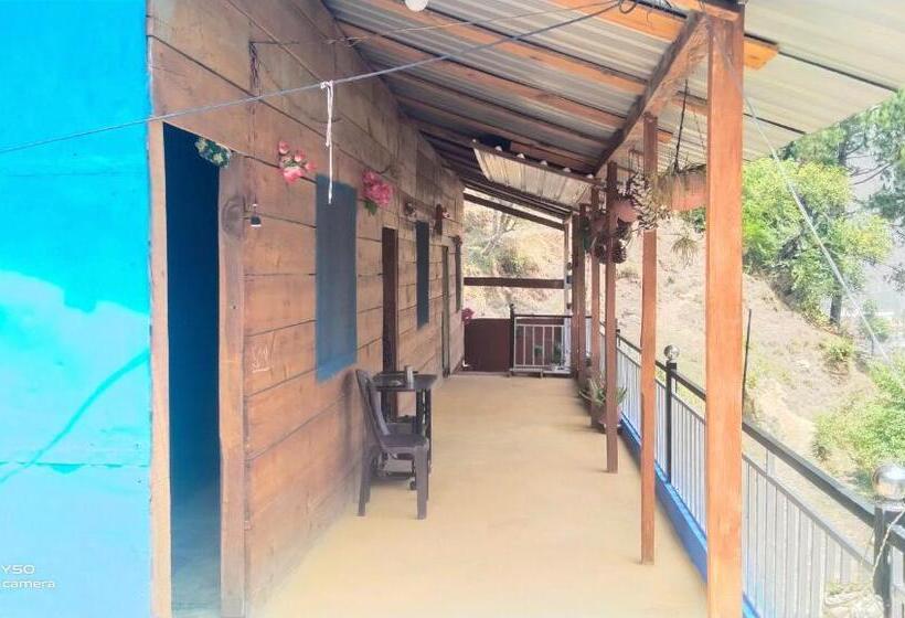 בית מלון כפרי Om Som Home Stay Hill View Yamunotri Road