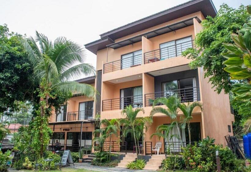 هتل Oyo 567 U Residence