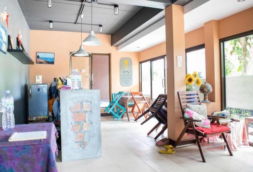 هتل Oyo 567 U Residence