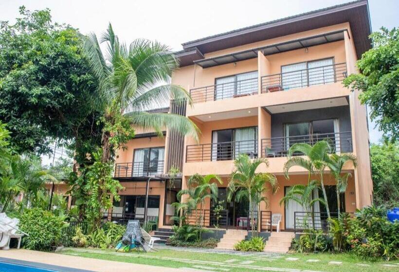 هتل Oyo 567 U Residence