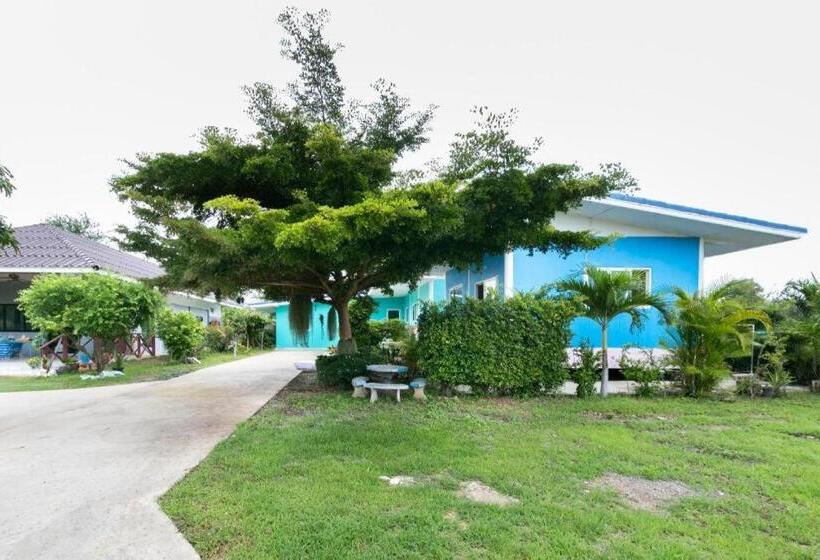 Hotel Oyo 949 Sansuk Resort Paknampran