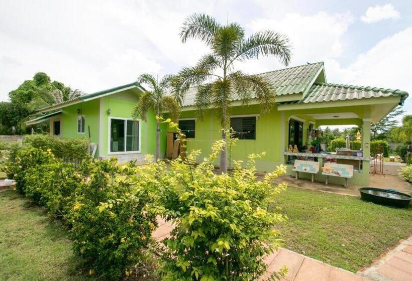 Hotel Oyo 949 Sansuk Resort Paknampran