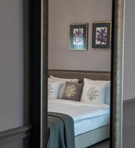 ホテル Parma Sole