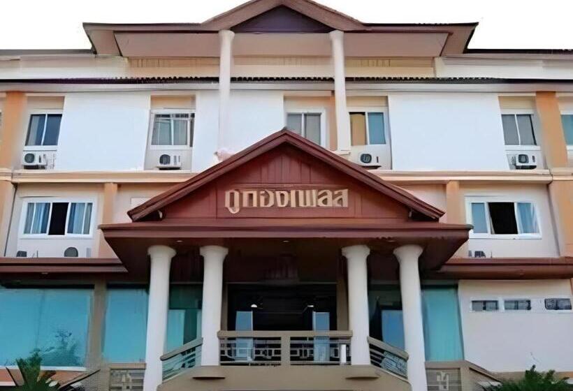 בית מלון כפרי Phuthong Place