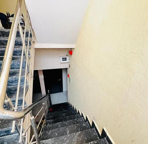 Psr Prem Shobha Residency ! Varanasi Fully Air Conditioned Hotel At Prime Location With Off Site P