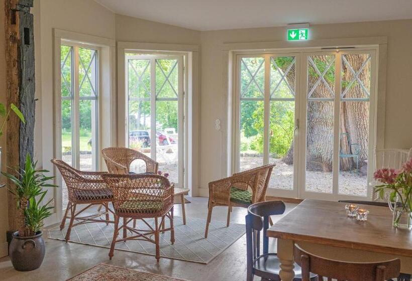 Отель Risanäs Udde