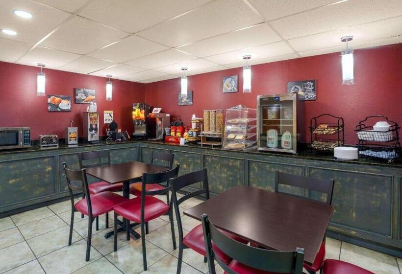 فندق Rodeway Inn