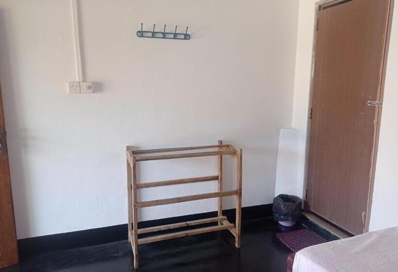 בית מלון כפרי Silver Beach