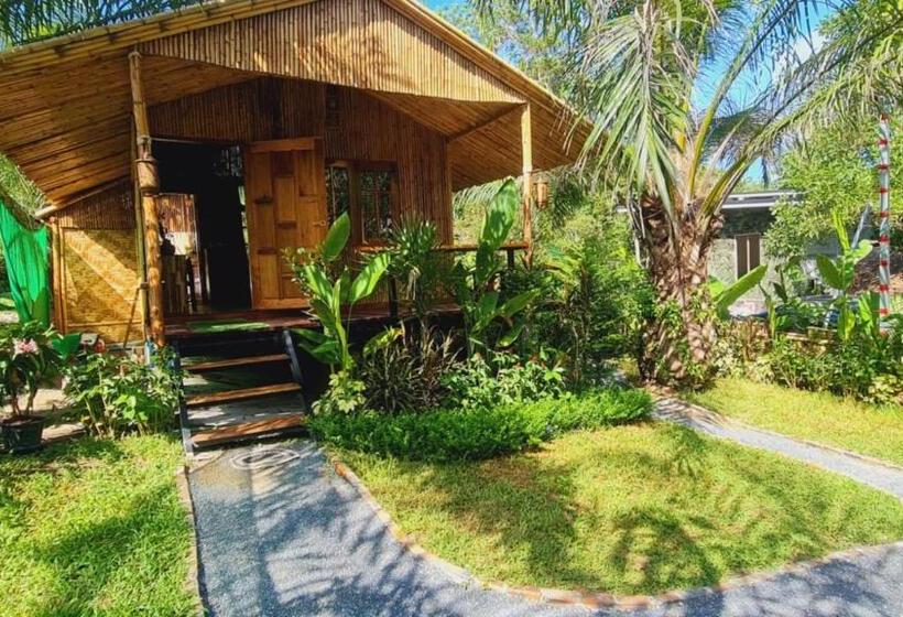 호텔 Tee Bungalow In The Jungle