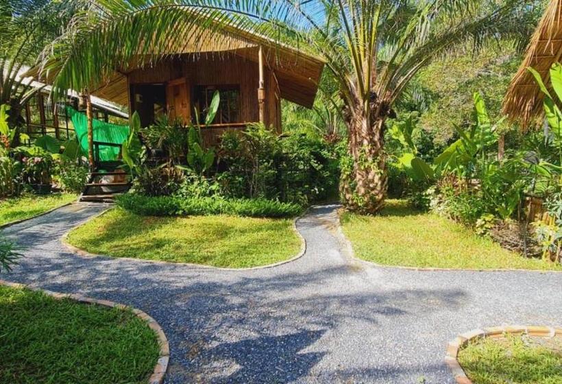 호텔 Tee Bungalow In The Jungle