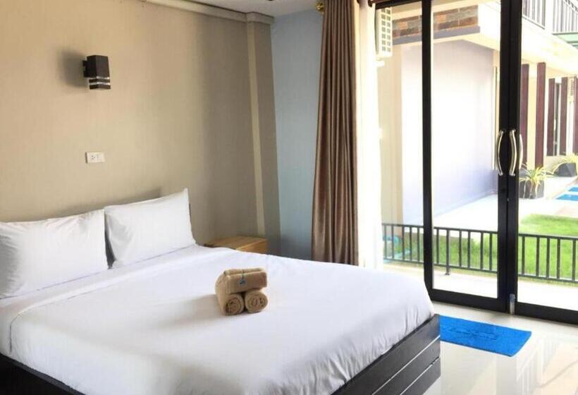 ホテル The Coco Grand Chalet Pakbara