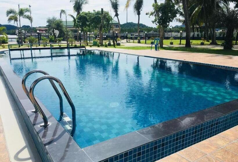 ホテル The Coco Grand Chalet Pakbara