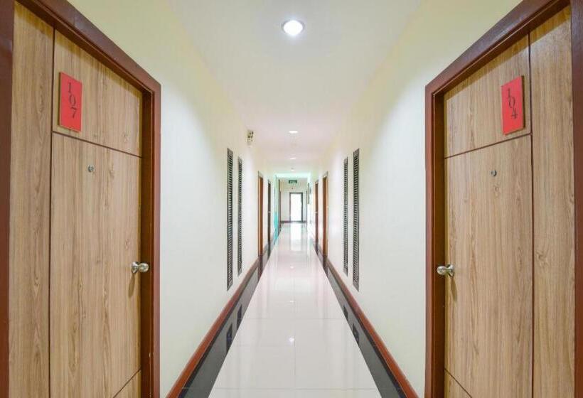 فندق The Nine Place