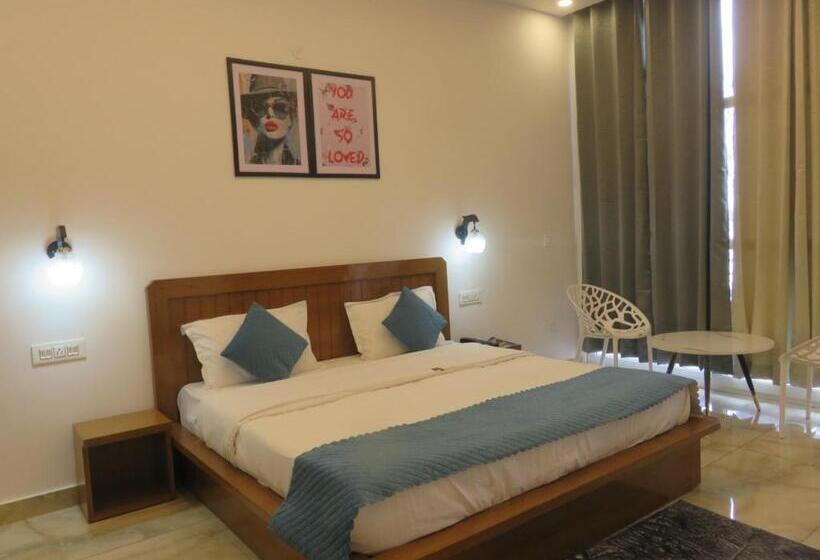 호텔 The Pine Paradise