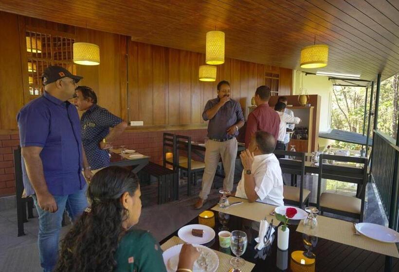 호텔 The Rustic Manor