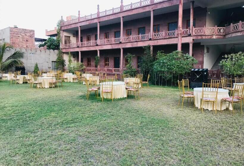 Hotel The Shakti Rocks