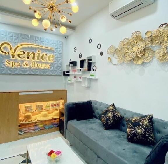 هتل Venice Spa