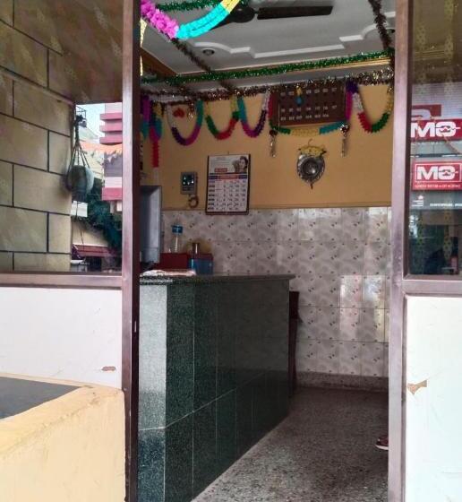 Отель Venkateshwara Lodge Hospet