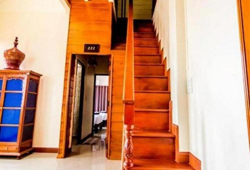 فندق Wake Up At Muang Kao Boutique