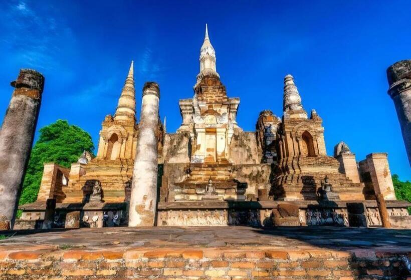 فندق Wake Up At Muang Kao Boutique