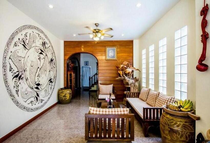 فندق Wake Up At Muang Kao Boutique