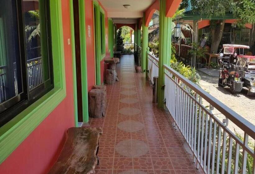 La Solana Suites & Resort