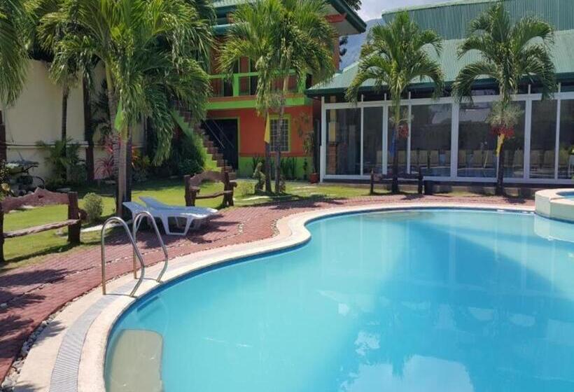 La Solana Suites & Resort