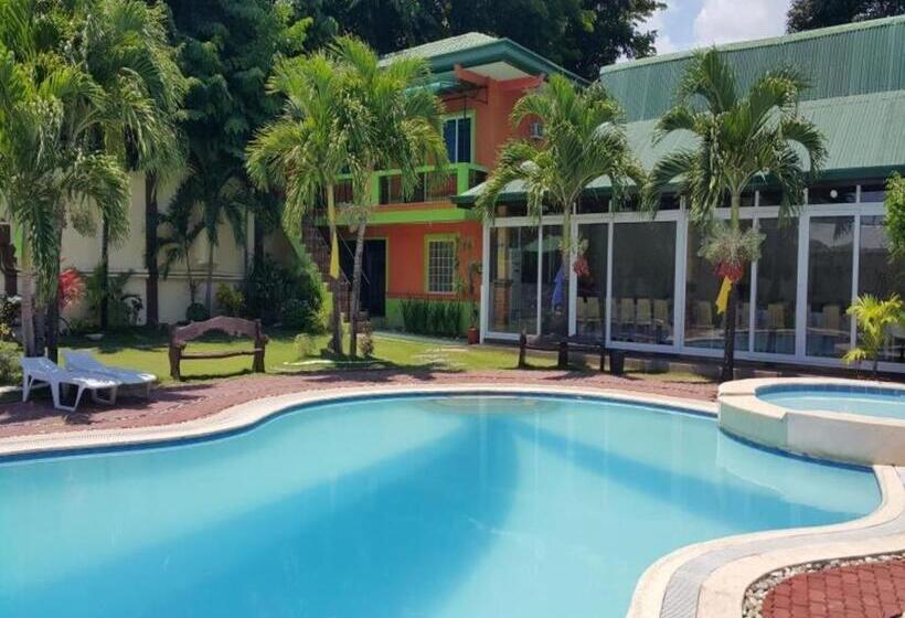 La Solana Suites & Resort