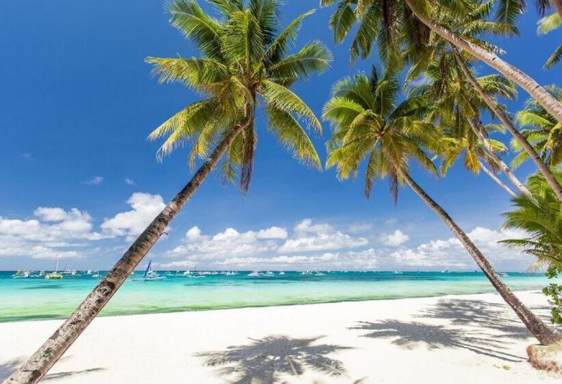 La Solana Suites & Resort