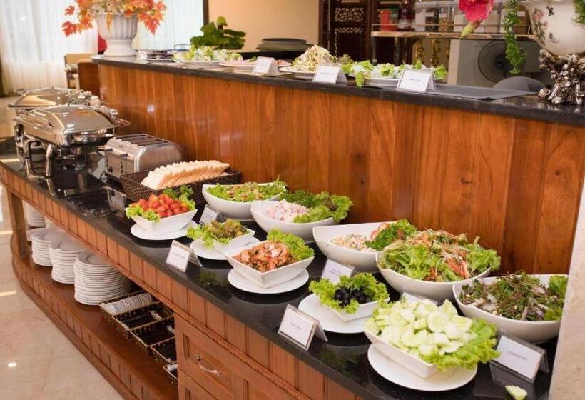 Lakeside Hotel Nam Dinh