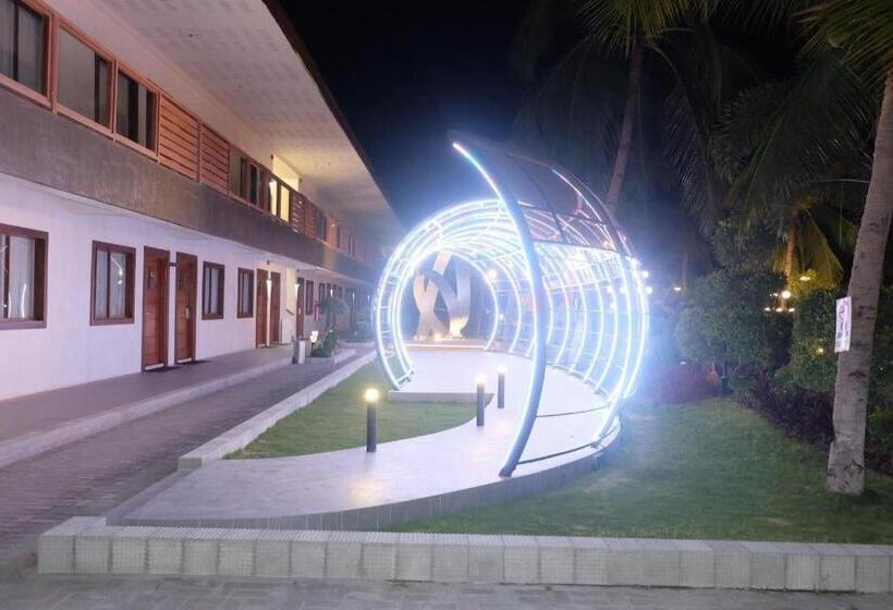 London Beach Resort And