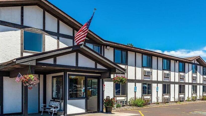 Magnuson Hotel Ironwood