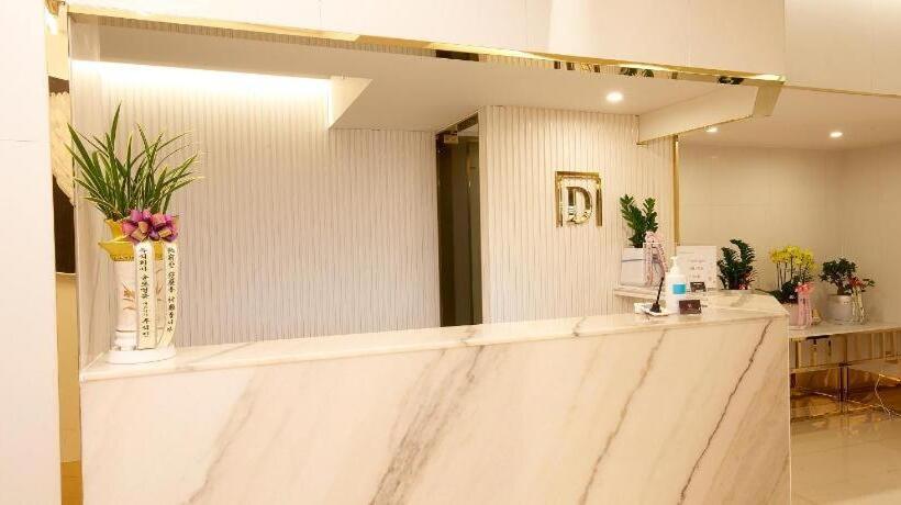 汽车旅馆 Denbasta Hotel Whamyung