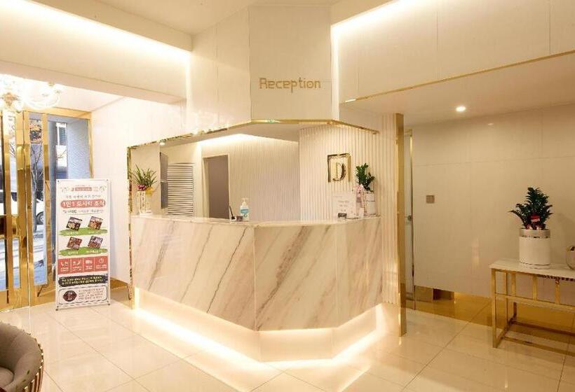 汽车旅馆  Denbasta Hotel Whamyung