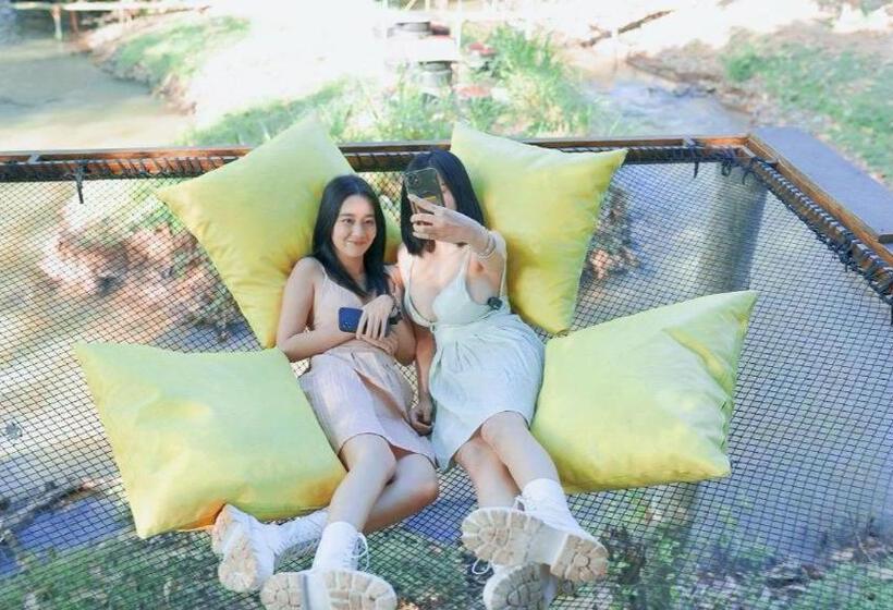 Natural Park Resort De Wang Thong