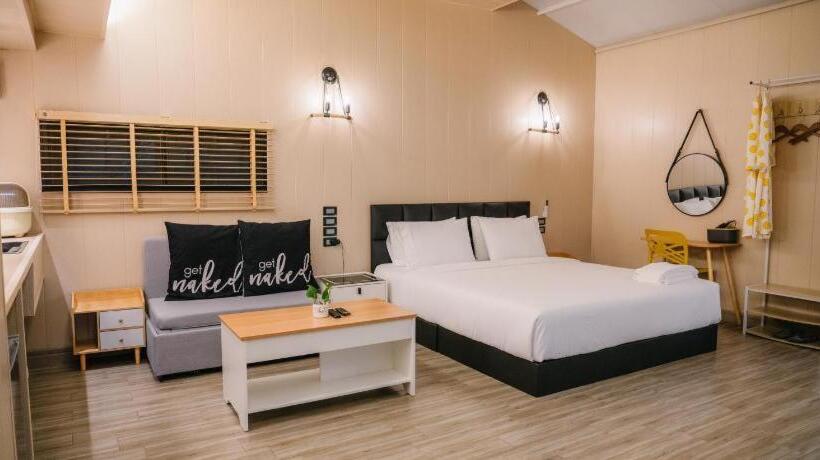 Natural Park Resort De Wang Thong