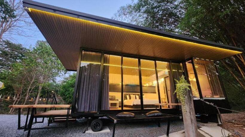 Natural Park Resort De Wang Thong