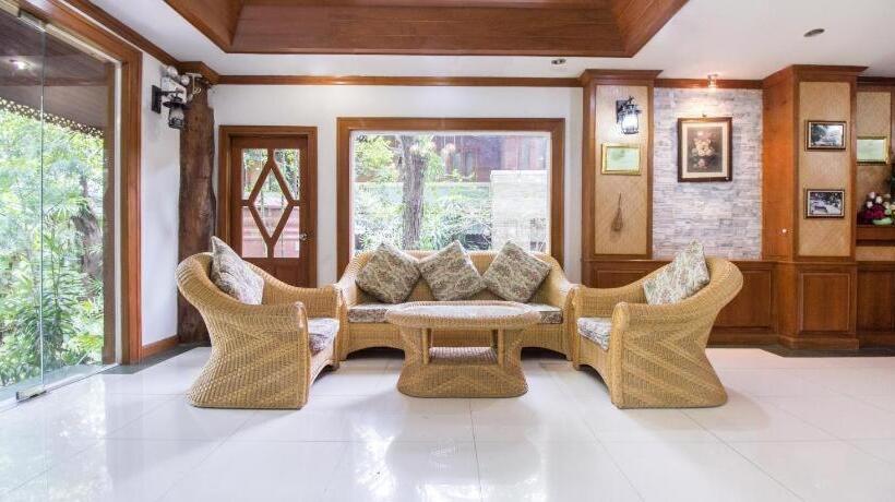 Oyo 987 Piyapruk Resort