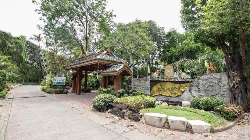 Oyo 987 Piyapruk Resort