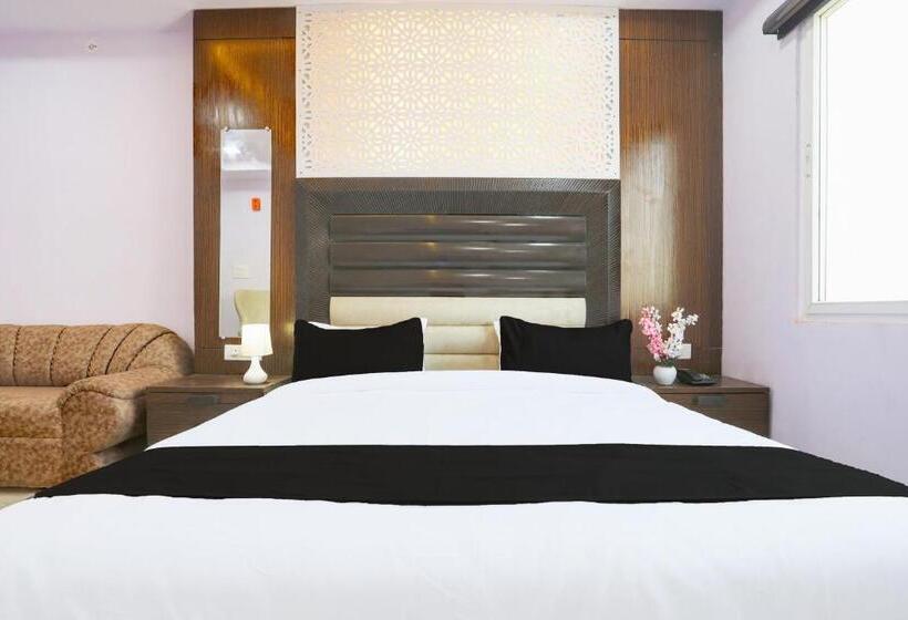 Oyo Hotel Lords Valley