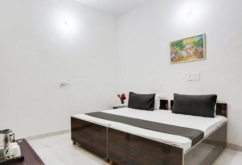 בית מלון כפרי O Met City