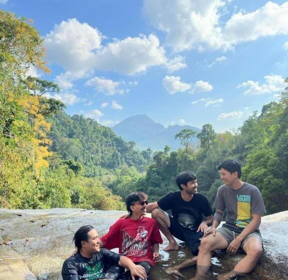 بنسيون ท่าเเพรีสอร์ท