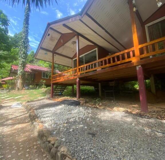 بنسيون ท่าเเพรีสอร์ท