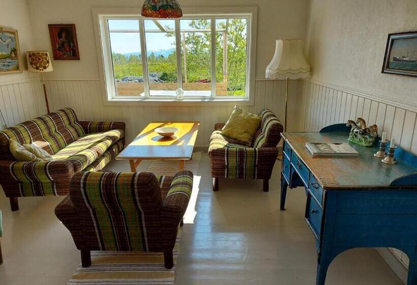 Пансион Arctic Ocean Lodge