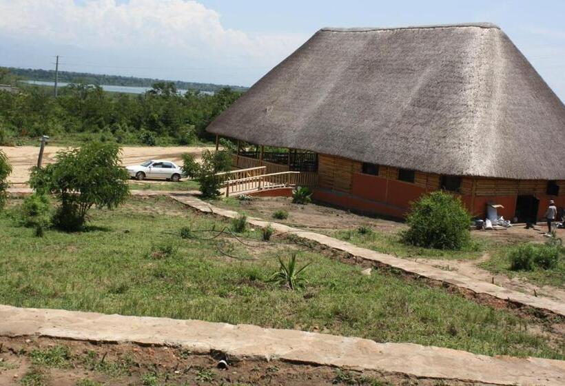 پانسیون Bulbul Safaris Lodge